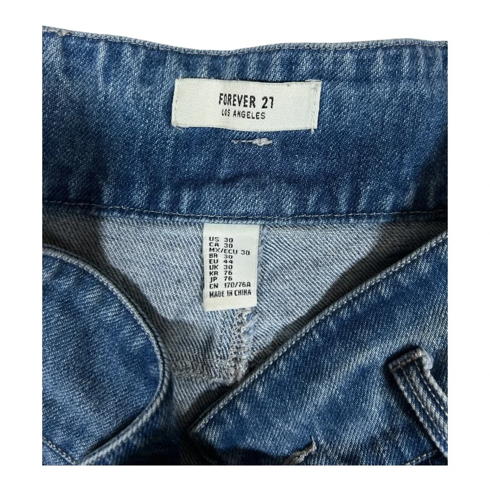 Forever 21 High‎ Waist Denim Jean Shorts Womens Size 30 Raw Hem Blue